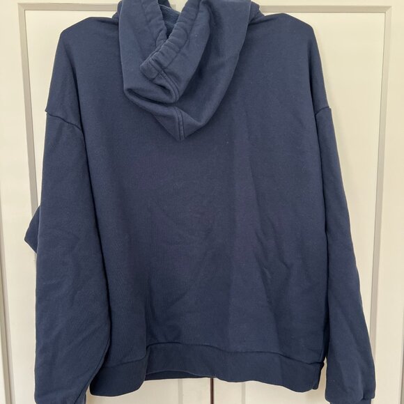 Alo Yoga medium accolade hoodie sweatshirt. Navy. - Picture 2 of 5